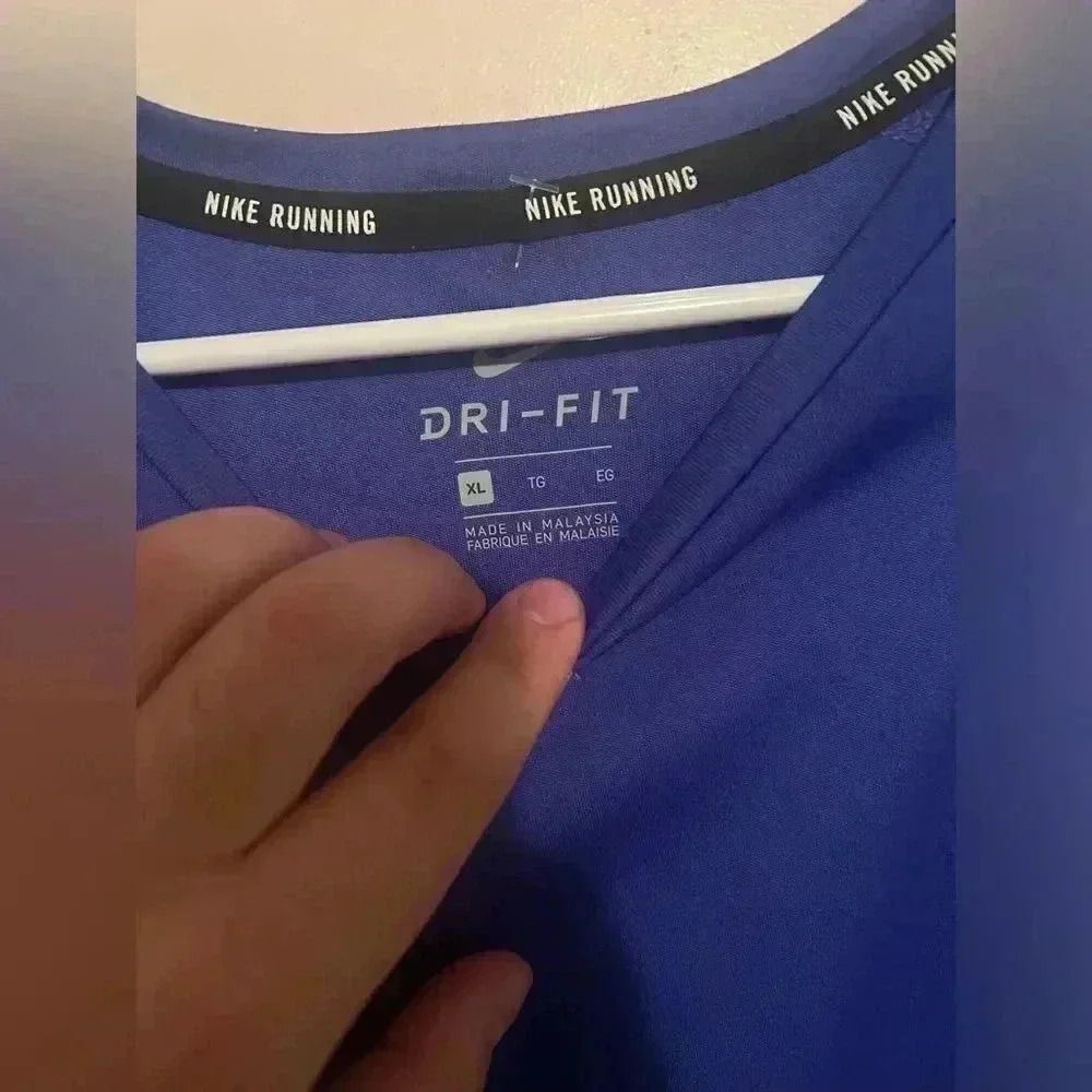 Nike Running Dri-Fit Blue XL Polyester T Shirt - Picture 3 of 4